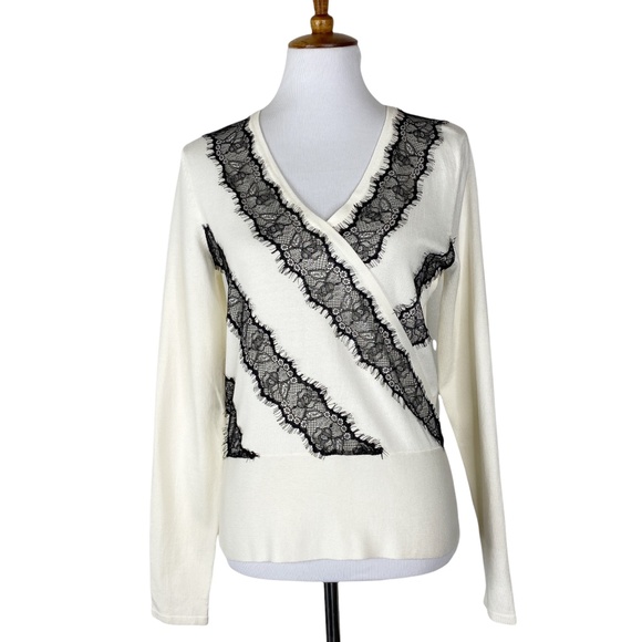 New York & Co 7th Ave Cream Sweater w/ Black Lace Sz. M NWT - Picture 1 of 9